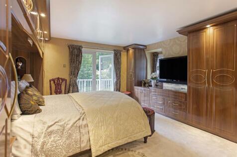 Principle Bedroom