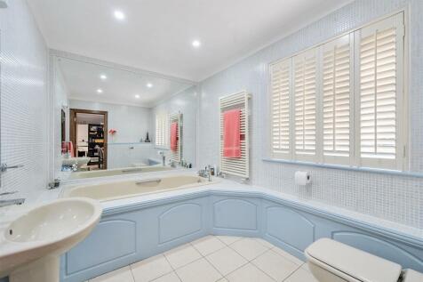 Ground Floor Ensuite