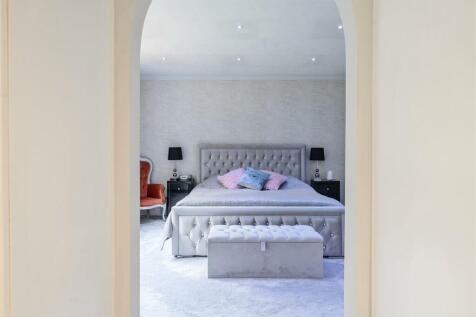 Principle Bedroom