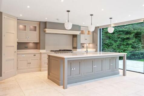 Open-Plan Kitchen/Living/Dining Room