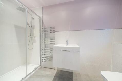Bedroom Two Ensuite