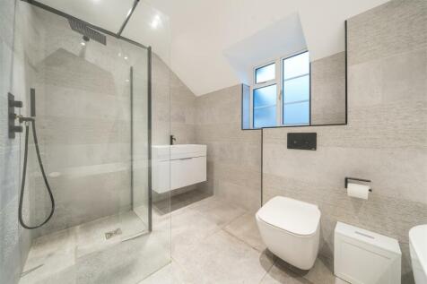 Luxury Family Bath/Shower Room
