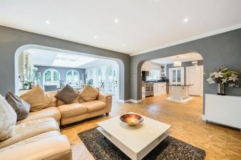 Kitchen/Family Room