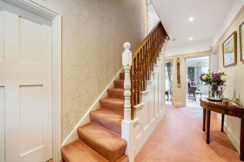 Entrance |Hall