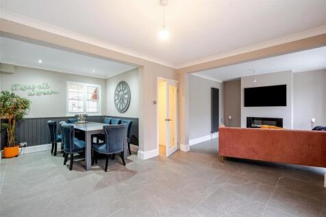 Kitchen/Diner/Family Room