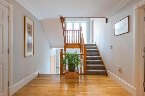 Entrance |Hall