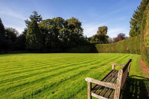 Private Gardens