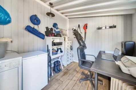 Garden Office