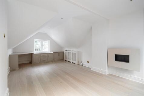 Open-Plan Kitchen/Family Room