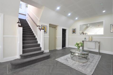 Communal Entrance Hall