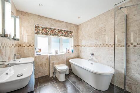 Bath/Shower Room