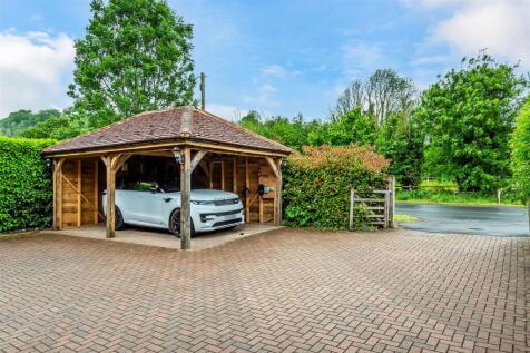 Oak Car Port