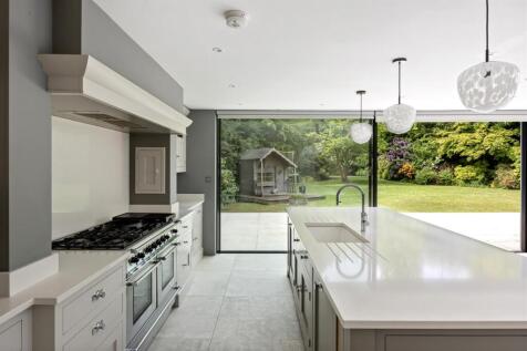 Warren Drive, Tudor House-022.jpg