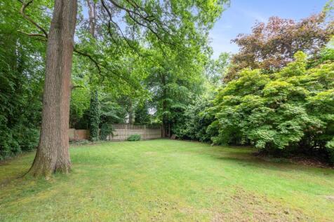 Warren Drive, Tudor House-028.jpg