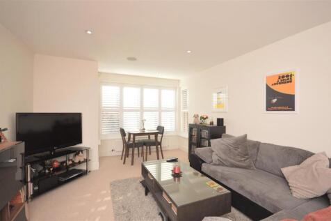 Living Room 33.jpg