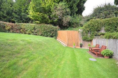 Garden 1.JPG