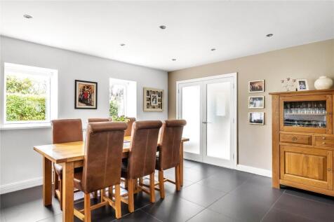 Breakfast Room