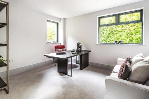 Office/Bedroom