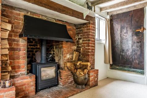 Fireplace and Heta Woodburner