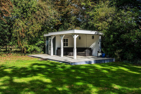 Outbuilding