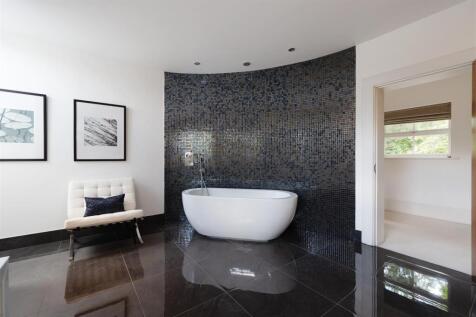 Master Bedroom Ensuite