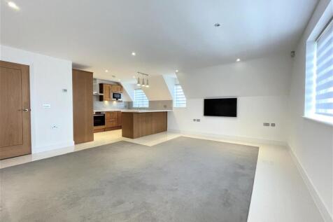 Open-Plan Living/Dining/Kitchen