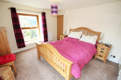 Main Bed