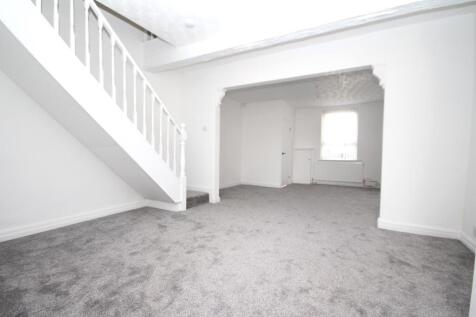 Dining/ living room