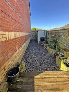 11 Garden c