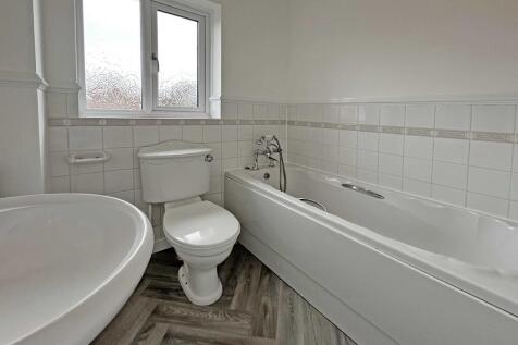14 Bath b