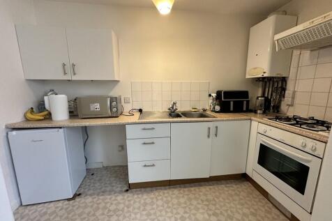 Flat 2 Kitchen