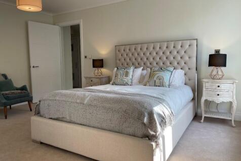 Main bedroom