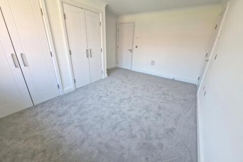 Master Bedrooom