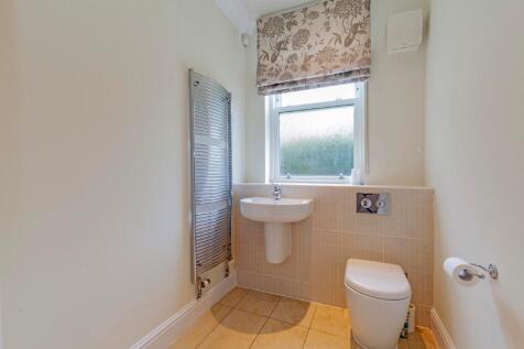Downstairs WC 