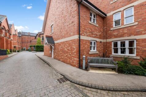 Walton Court