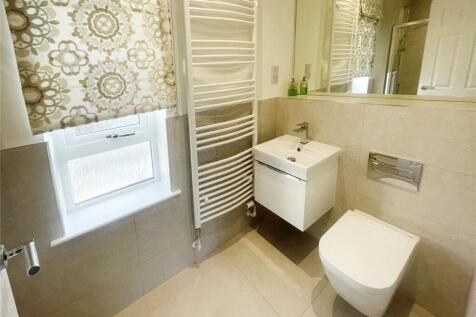Master En-Suite