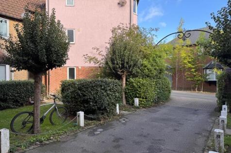 Property Image 8