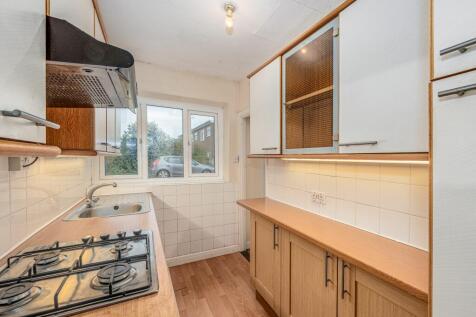 Kitchen (view b)