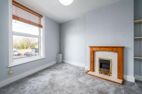 Living Room (view a)