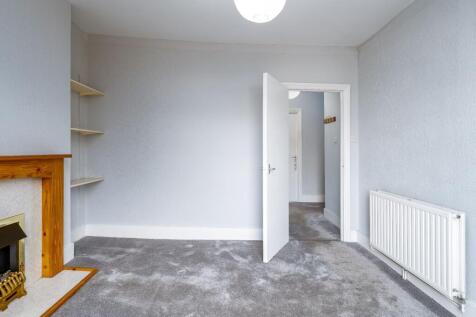 Living Room (view b)