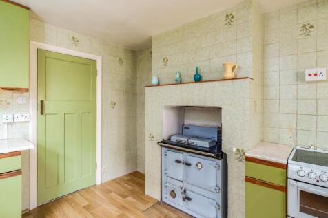 Kitchen (view b)