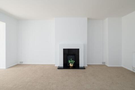 Living Room (view b)