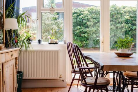 Dining Room (View a)