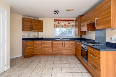 Kitchen Area (view b)