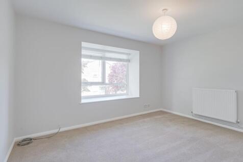 Living Room (view a)