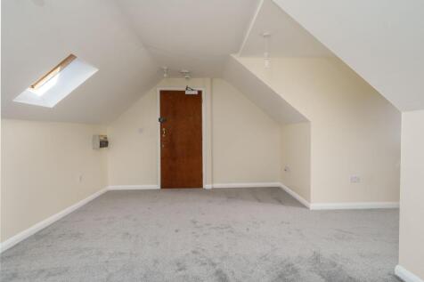 Living Room (view b)