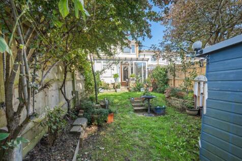 Garden (view c)