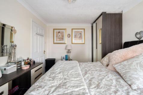 Bedroom One (view b)