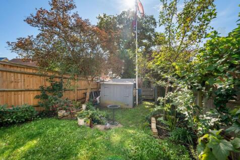 Garden (view d)