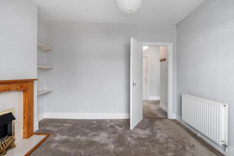 Living Room (view b)